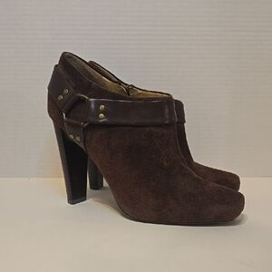Jessica Simson Brown Suede Ankle Booties